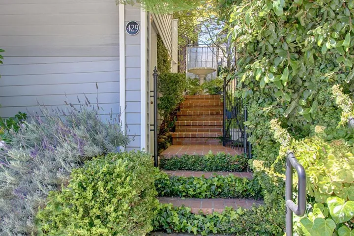 429 Capitola Avenue, Capitola, California 95010 — photo 4