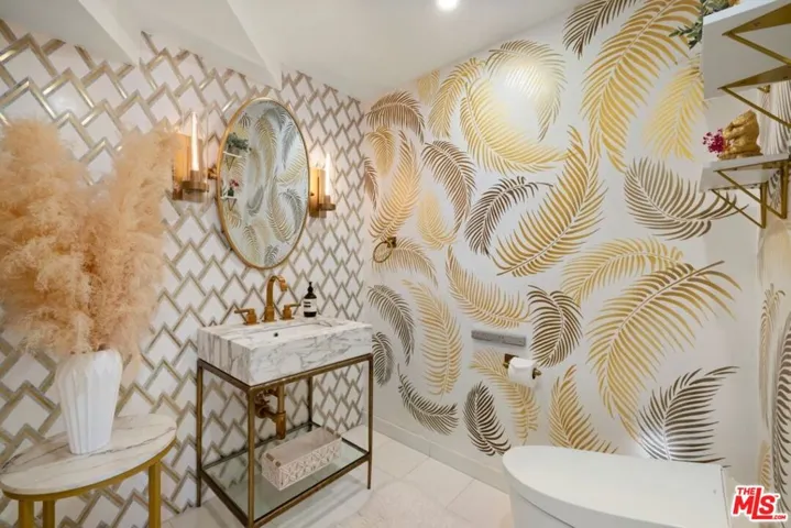 Powder Room