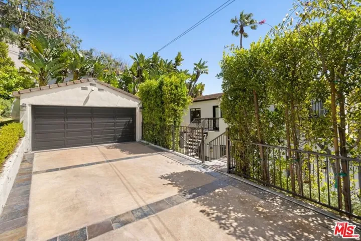 Gated Drivway with Garage
