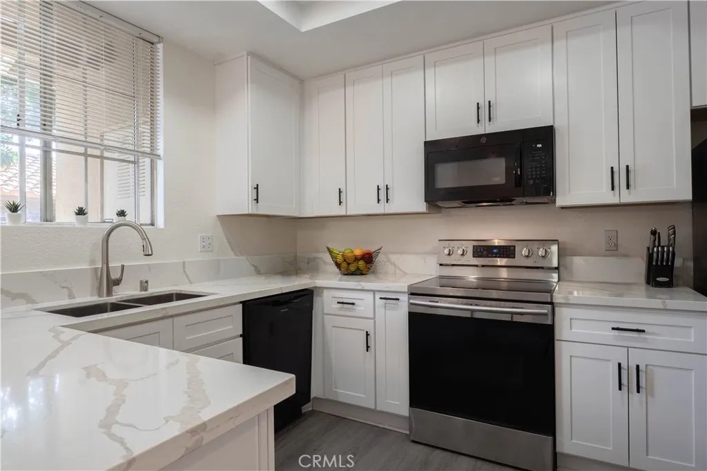 Near New Kitchen