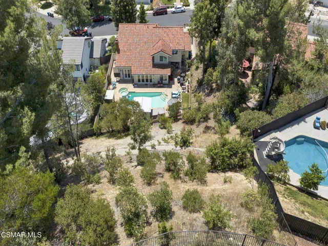 1616 Valecroft Ave -HsHProd-11-sky