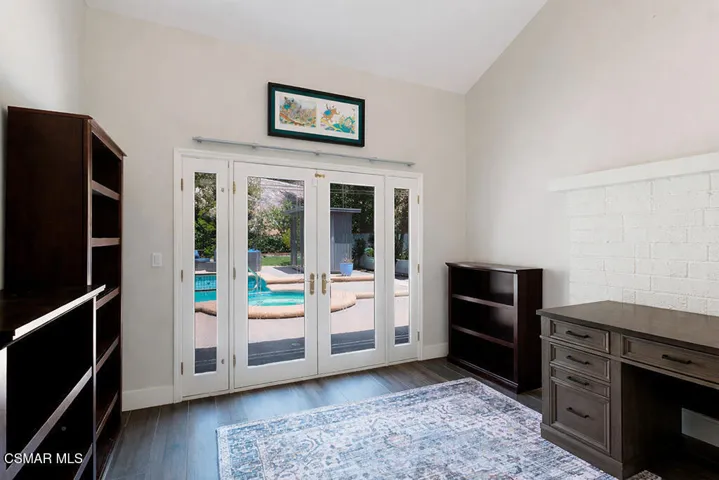 1616 Valecroft Ave -Bonus Rm