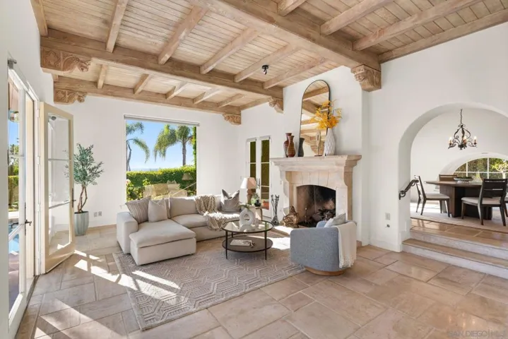6692 La Jolla Scenic Dr S, La Jolla, California 92037
