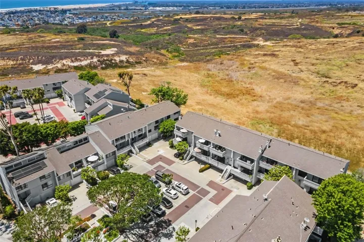 12 Aries Court, Newport Beach, California 92663