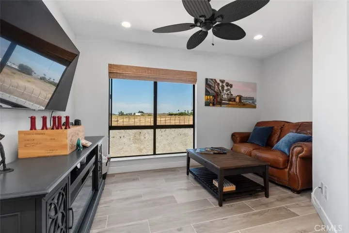 Den/Possible 3rd Bedroom with views!