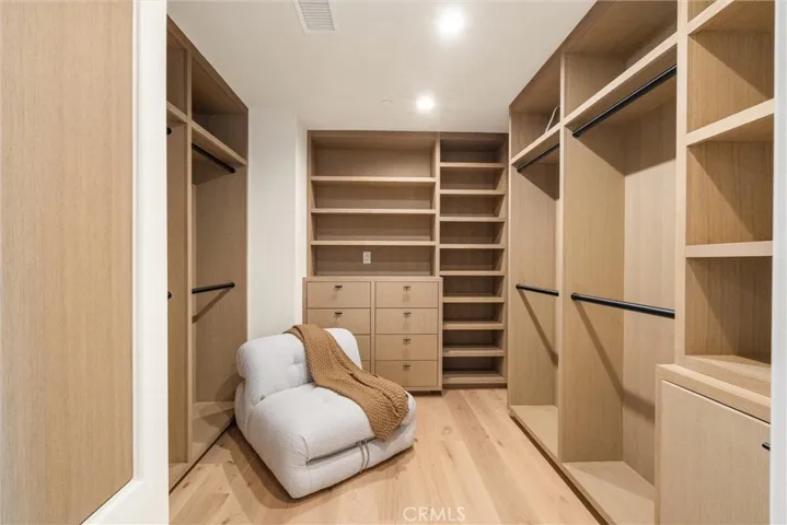 409 Crest Drive, Manhattan Beach, California 90266