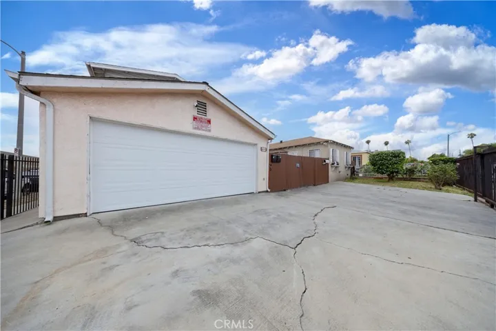 400 W 109th, Los Angeles, California 90061