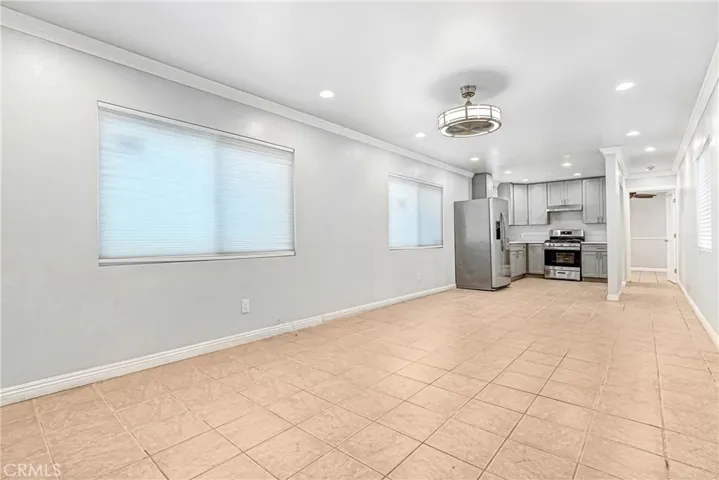 400 W 109th, Los Angeles, California 90061