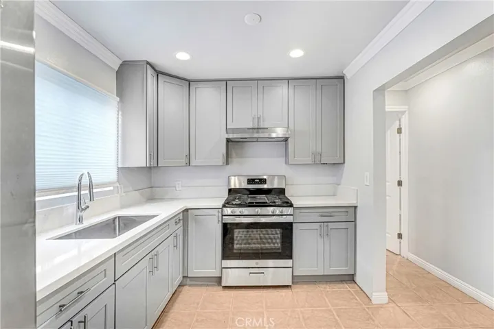 400 W 109th, Los Angeles, California 90061