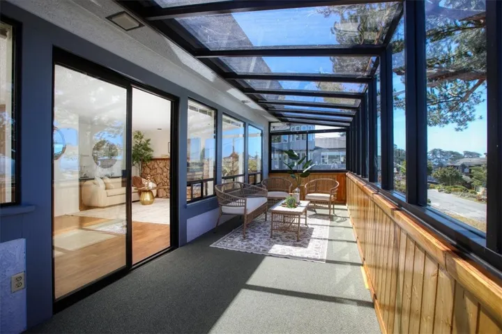 2098 Oxford Avenue, Cambria, California 93428