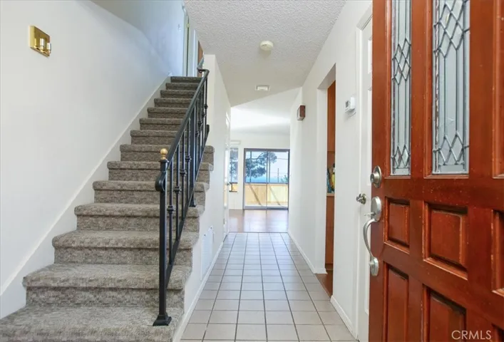2098 Oxford Avenue, Cambria, California 93428