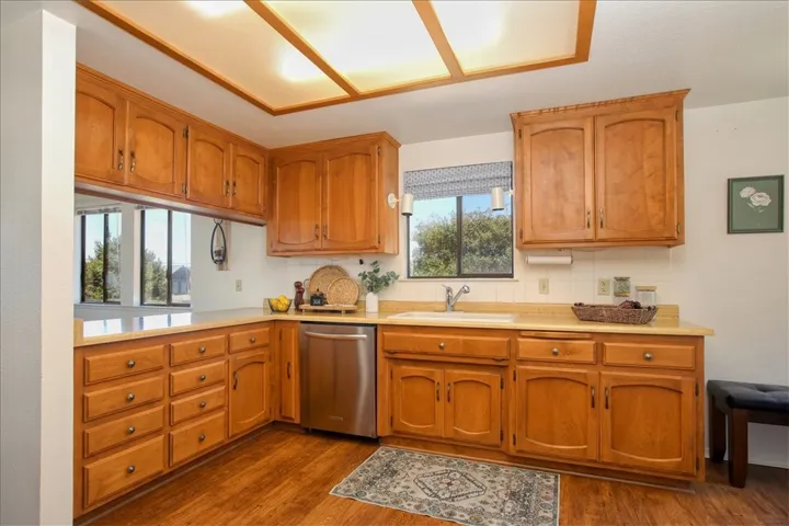 2098 Oxford Avenue, Cambria, California 93428