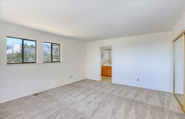 2098 Oxford Avenue, Cambria, California 93428