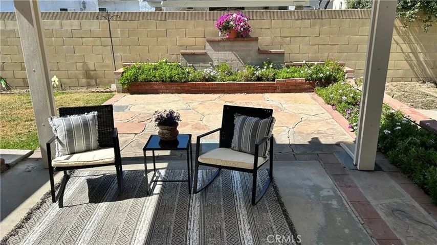 Comfy shaded Newer Patio Cover