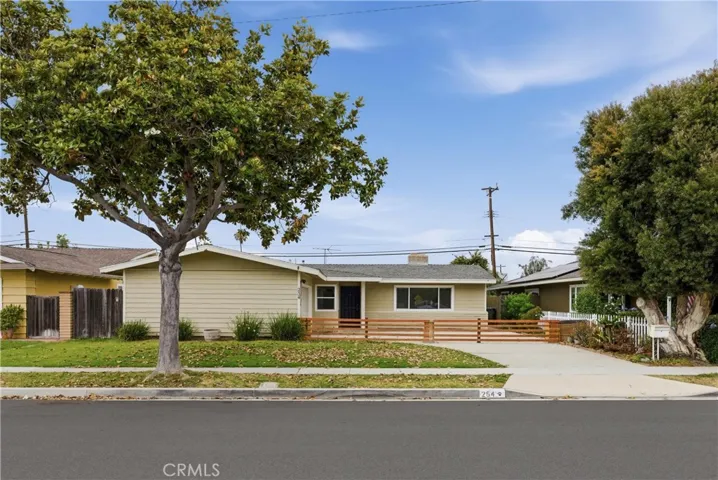 254 Bucknell Road, Costa Mesa, California 92626