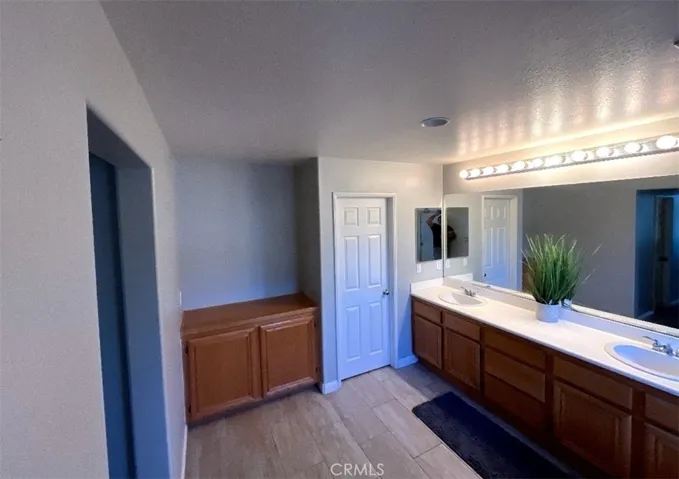 23895 Via Alisol, Murrieta, California 92562