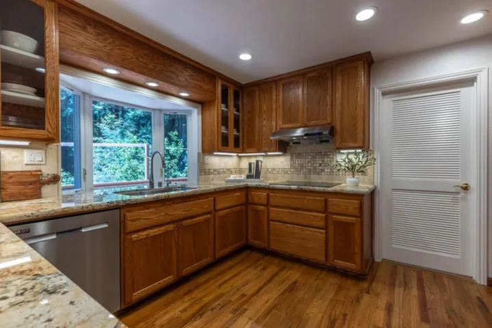 14380 Long Ridge Road, Los Gatos, California 95033