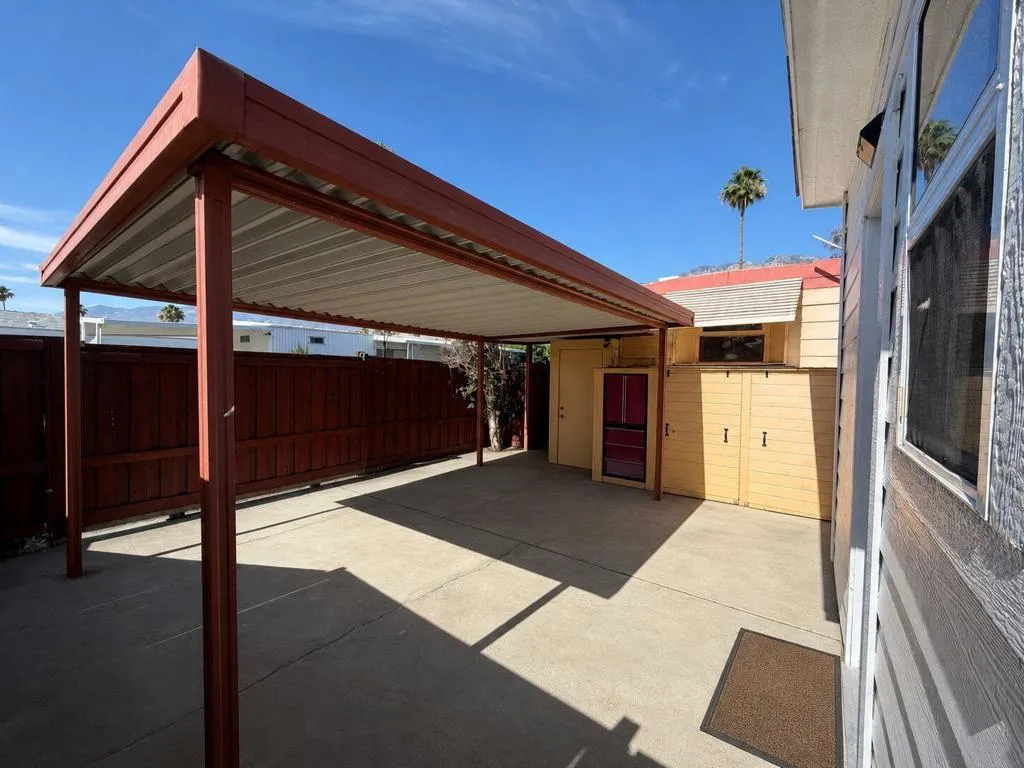 Patio/Driveway