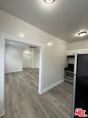 738 New Hampshire Avenue 207, Los Angeles, California 90005