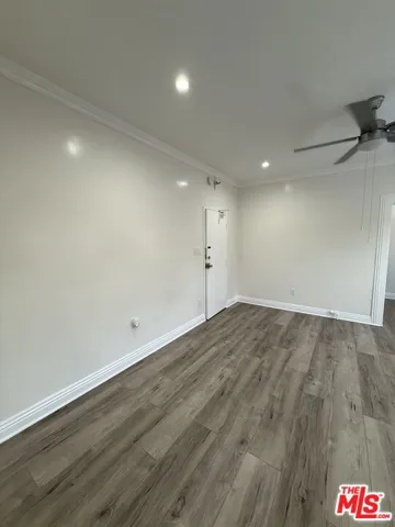 738 New Hampshire Avenue 207, Los Angeles, California 90005