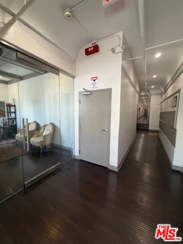 738 New Hampshire Avenue 207, Los Angeles, California 90005
