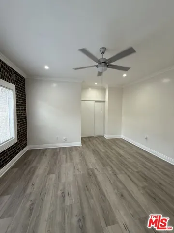 738 New Hampshire Avenue 207, Los Angeles, California 90005