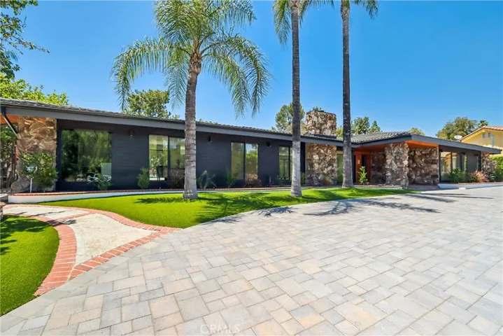 16417 Knollwood Drive, Granada Hills, California 91344