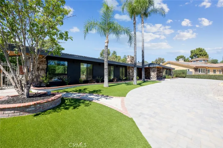 16417 Knollwood Drive, Granada Hills, California 91344