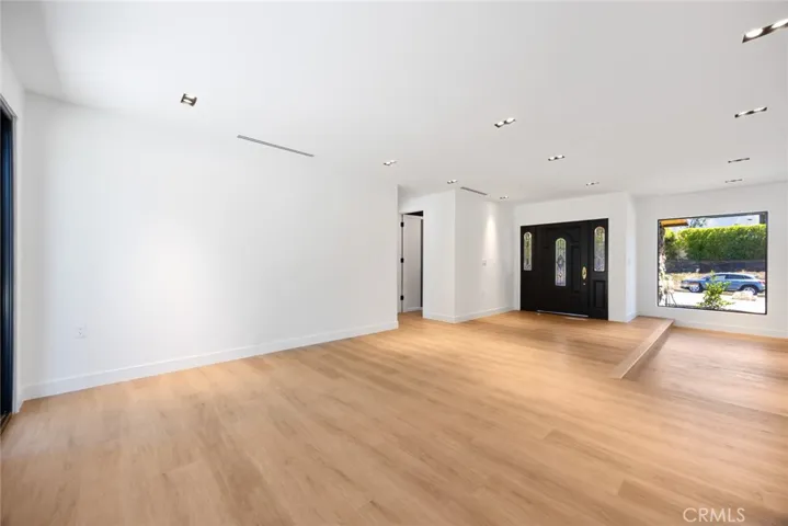 16417 Knollwood Drive, Granada Hills, California 91344