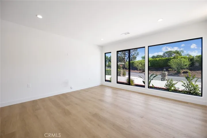 16417 Knollwood Drive, Granada Hills, California 91344
