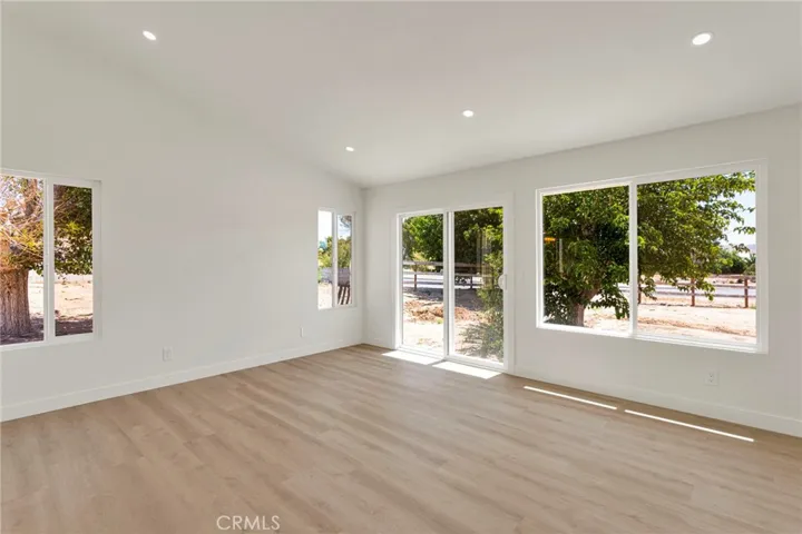27679 River Rock, Helendale, California 92342