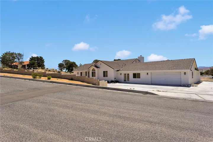 27679 River Rock, Helendale, California 92342