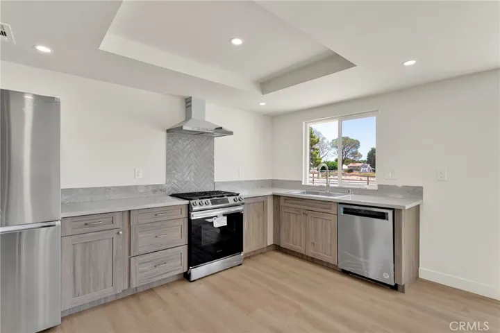 27679 River Rock, Helendale, California 92342