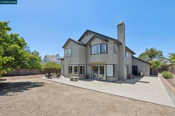 2724 De La Briandais Ct, Pinole, California 94564