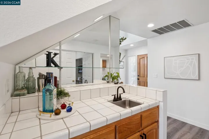 2724 De La Briandais Ct, Pinole, California 94564