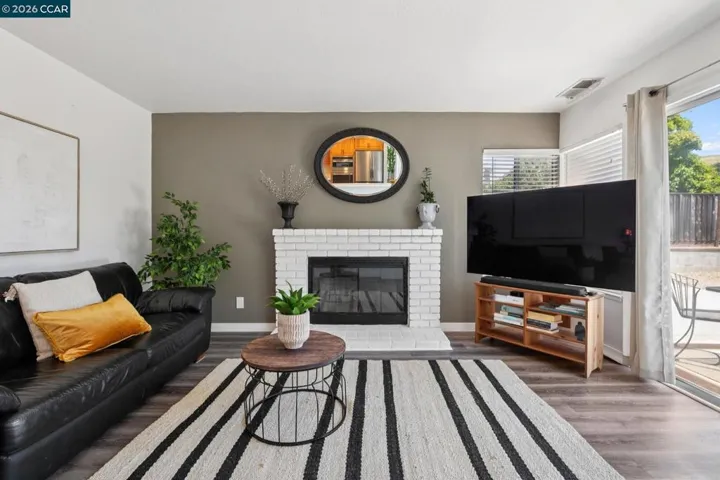 2724 De La Briandais Ct, Pinole, California 94564