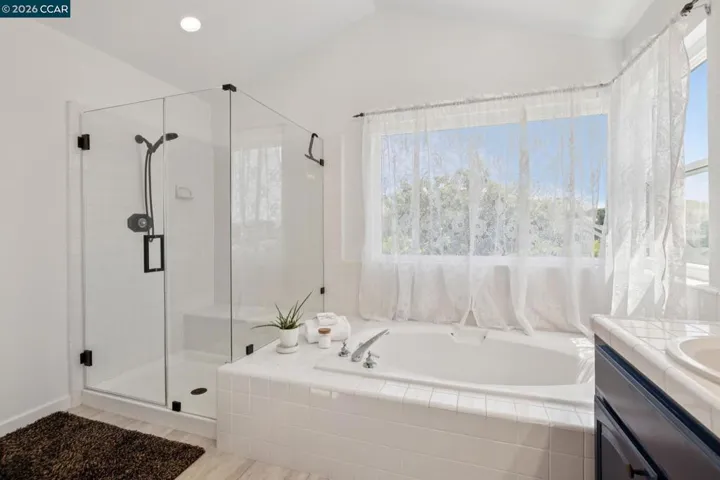 2724 De La Briandais Ct, Pinole, California 94564