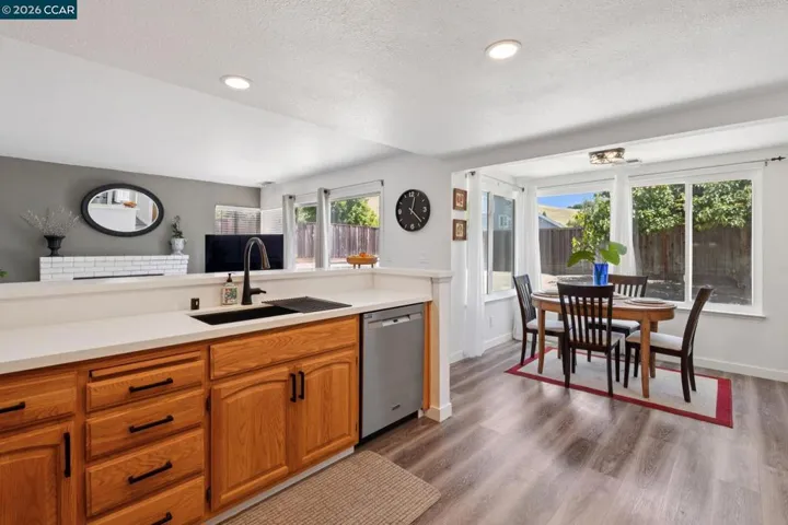 2724 De La Briandais Ct, Pinole, California 94564