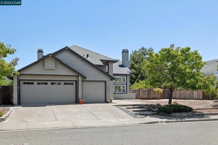 2724 De La Briandais Ct, Pinole, California 94564