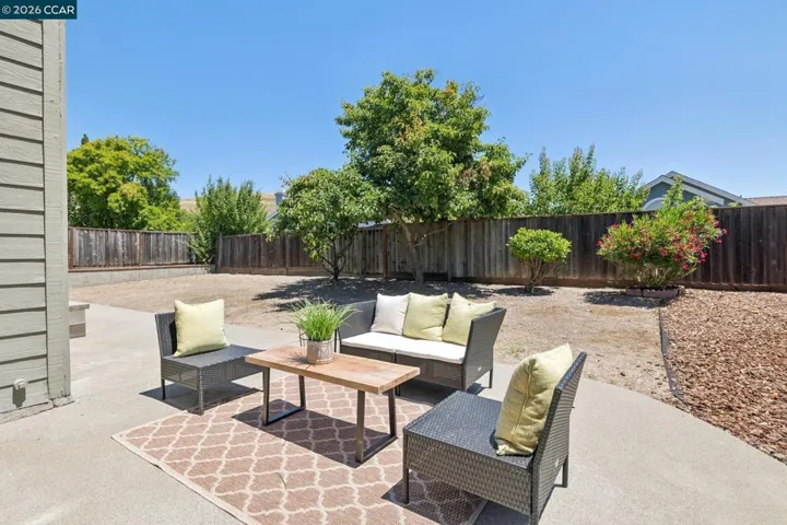 2724 De La Briandais Ct, Pinole, California 94564
