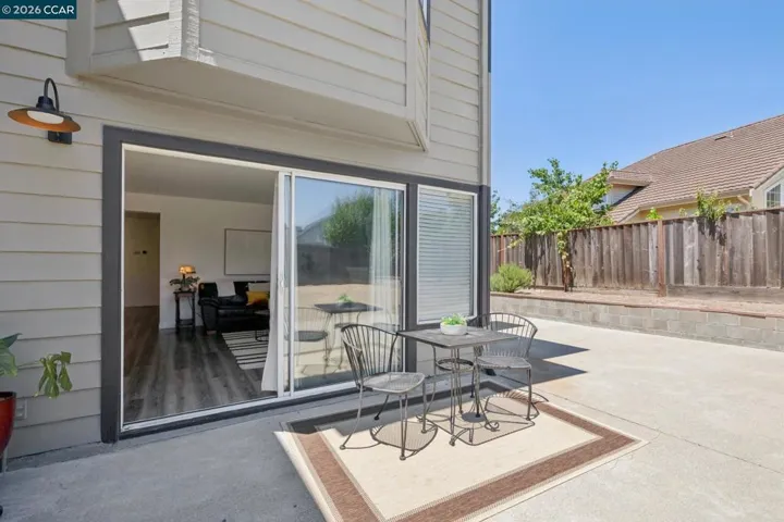 2724 De La Briandais Ct, Pinole, California 94564
