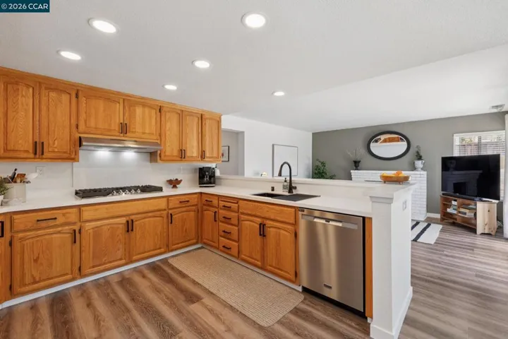 2724 De La Briandais Ct, Pinole, California 94564