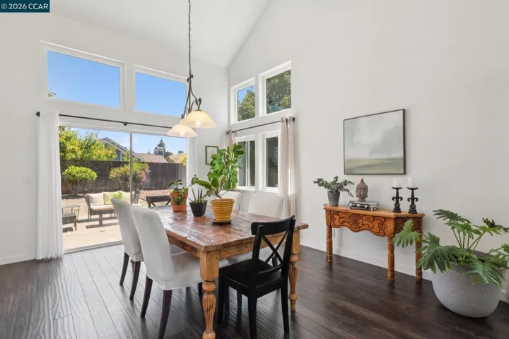 2724 De La Briandais Ct, Pinole, California 94564