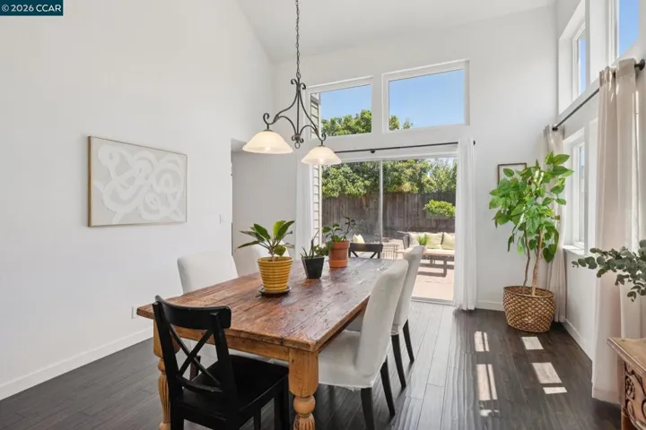 2724 De La Briandais Ct, Pinole, California 94564