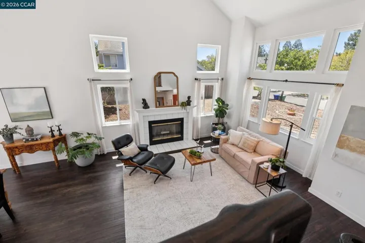 2724 De La Briandais Ct, Pinole, California 94564