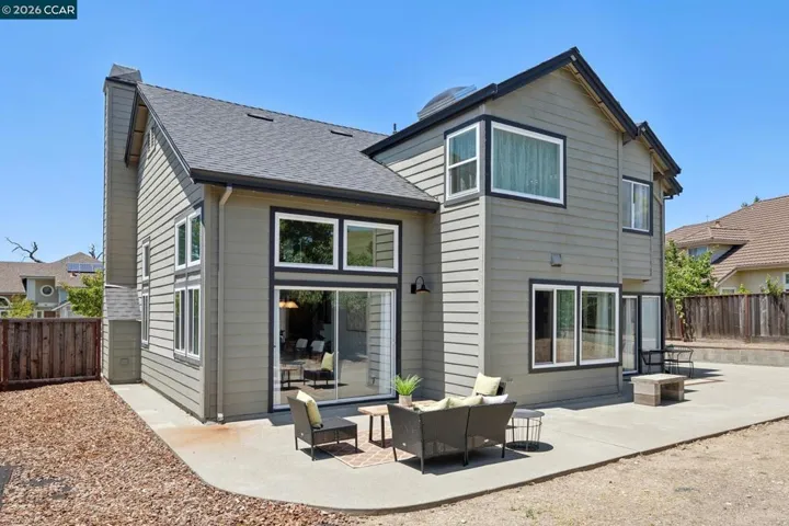 2724 De La Briandais Ct, Pinole, California 94564