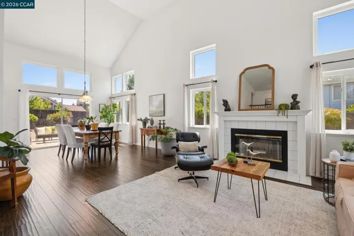 2724 De La Briandais Ct, Pinole, California 94564