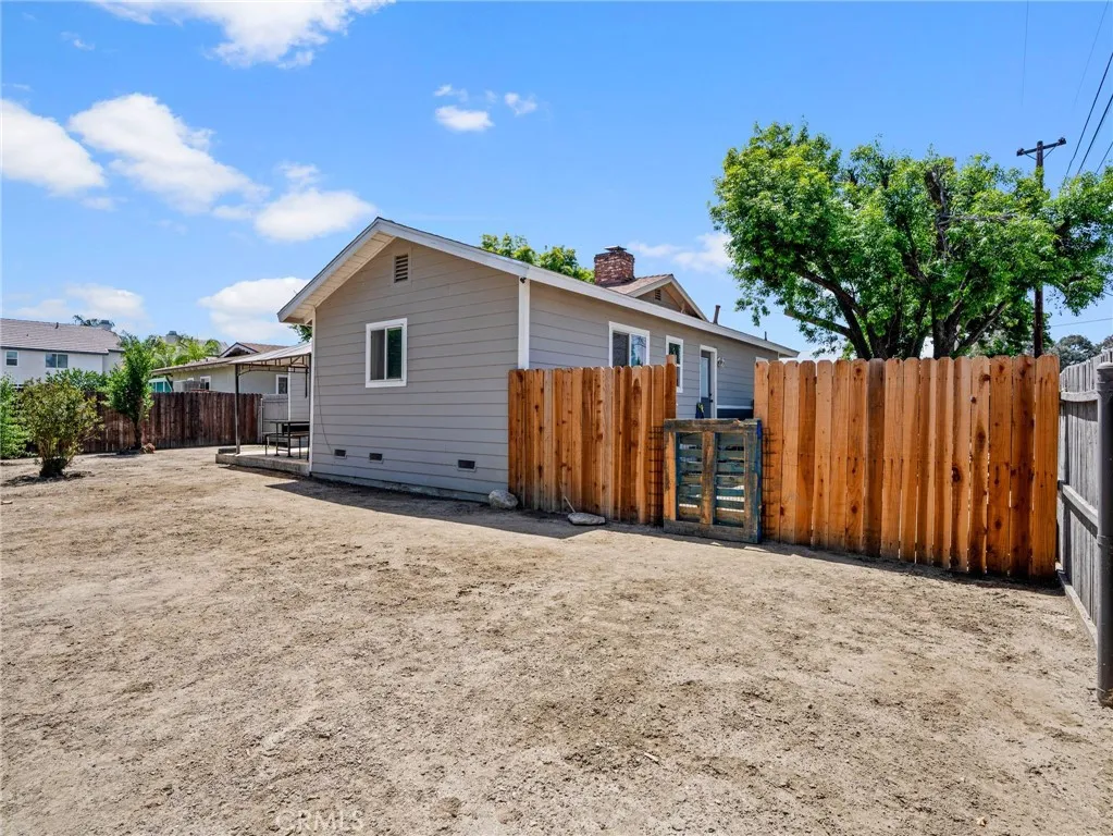 Side yard