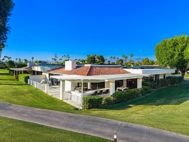 91 Columbia Drive