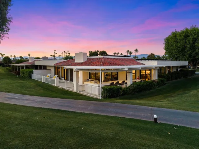 91 Columbia Drive
